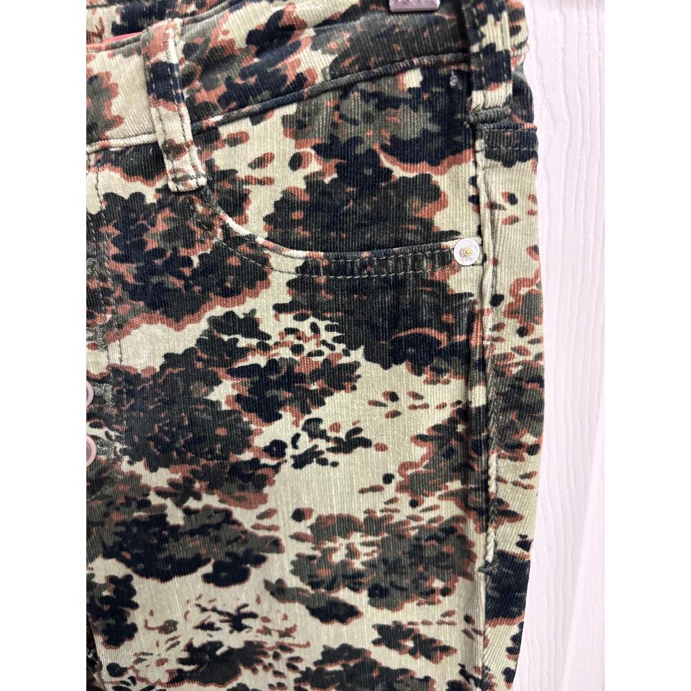 Pilcro Anthropologie Pants Womens 28 Camo Floral Corduroy High Rise Skinny EUC - Picture 4 of 13